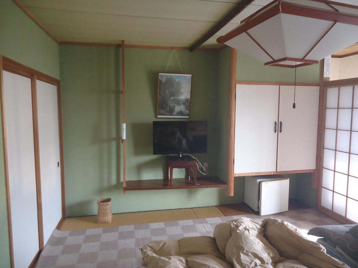Cafe Cerisier栖里時絵 Hotel Myoko Exterior photo