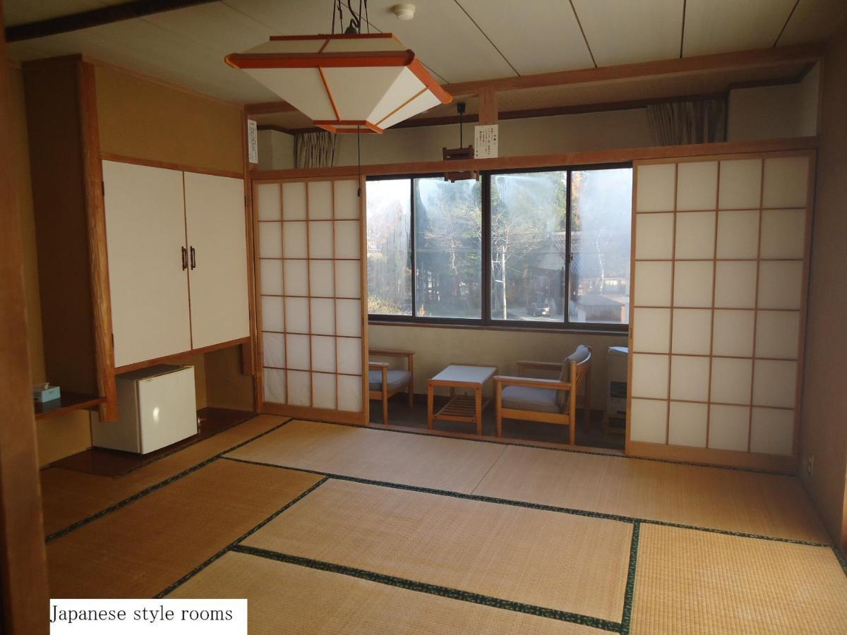 Cafe Cerisier栖里時絵 Hotel Myoko Exterior photo