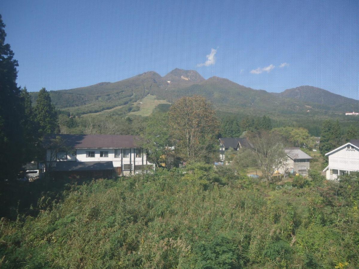 Cafe Cerisier栖里時絵 Hotel Myoko Exterior photo